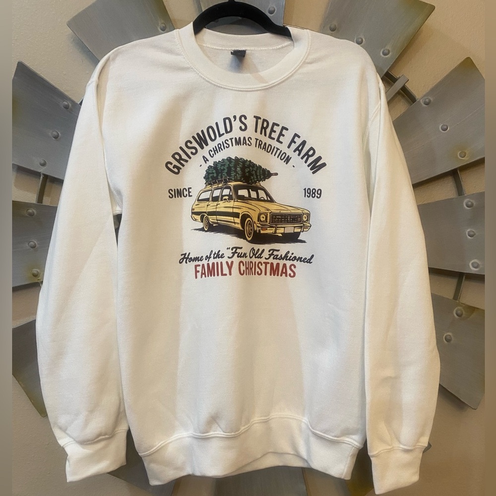 NEW Gildan Griswold’s White Christmas Tree Farm Sweatshirt